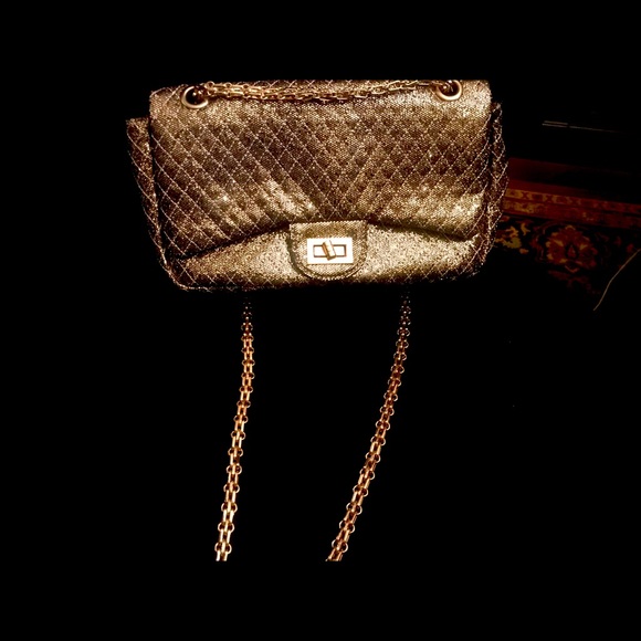 All that Glitters is Gold Handbag - Picture 2 of 5